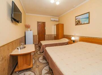 Трехместный номер с террасой в Гостинице КАРО